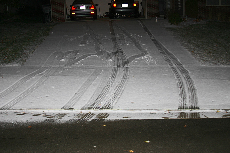 Click image for larger version. 

Name:	audi bmw snow driveway.jpg 
Views:	302 
Size:	127.9 KB 
ID:	15925